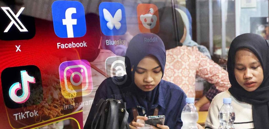 Indonesia announced restrictions on access to social media for young people under 16 years of age